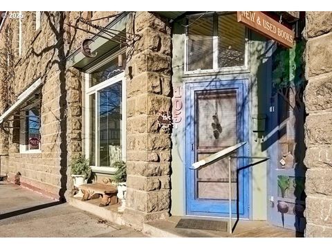 Photo of 105 E Main St, Enterprise, OR 97828 (MLS # 252451123)