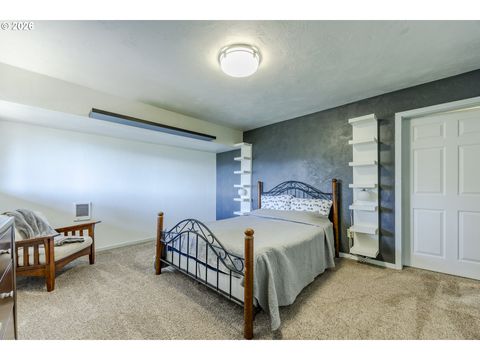 Tiny photo for 38289 Harolds Rd, Dexter, OR 97431 (MLS # 617674139)