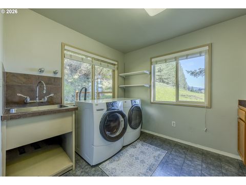 Tiny photo for 38289 Harolds Rd, Dexter, OR 97431 (MLS # 617674139)