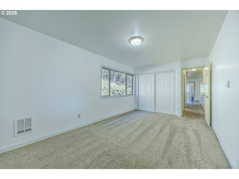 Tiny photo for 38289 Harolds Rd, Dexter, OR 97431 (MLS # 617674139)