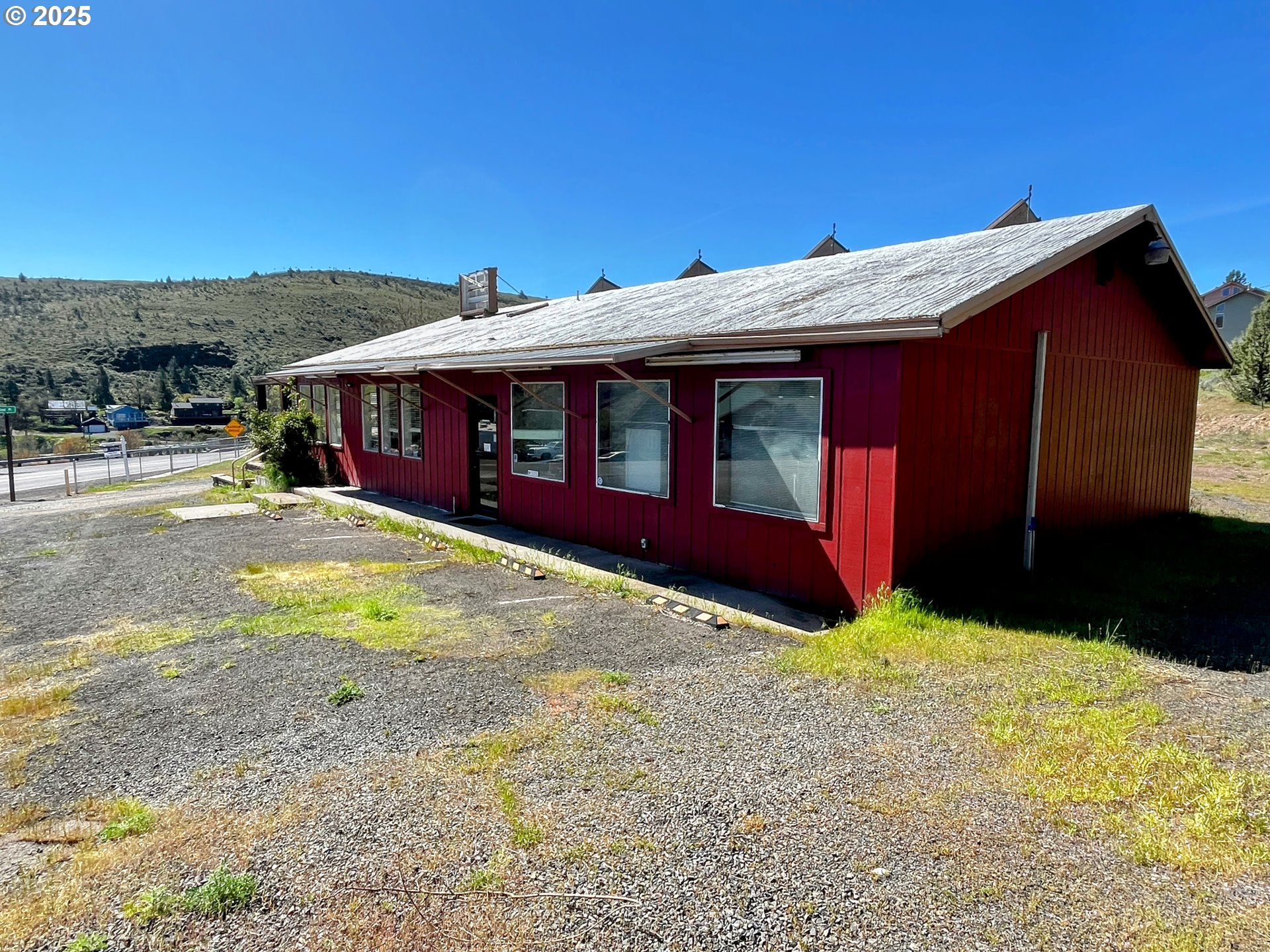Listing image 5