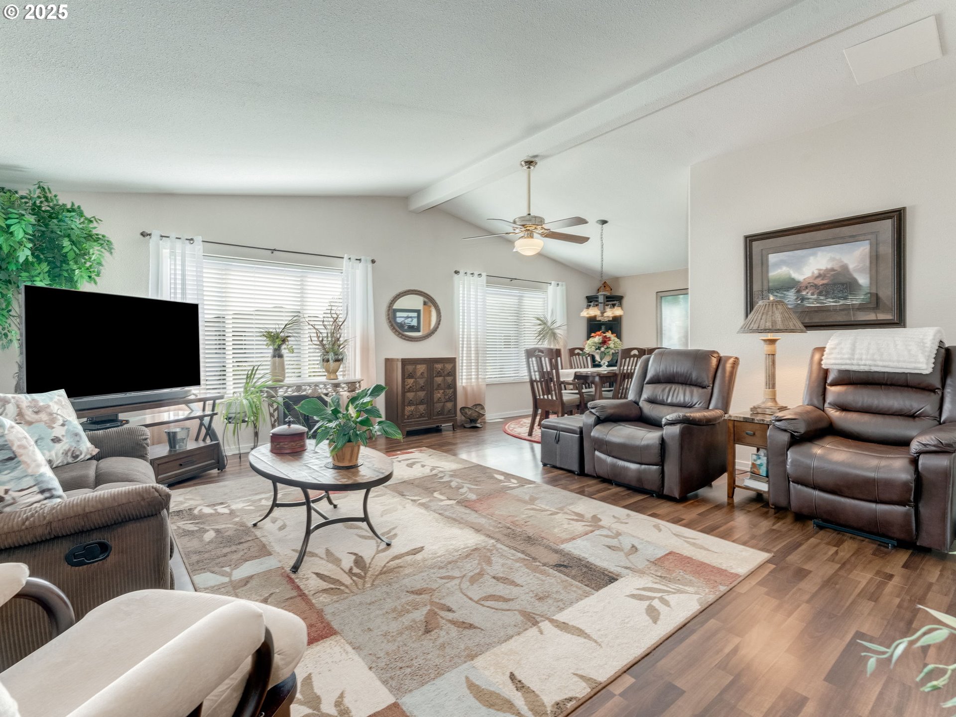 Woodland, Washington 98674, United States, 2 Bedrooms Bedrooms, ,2 BathroomsBathrooms,Residential,Active,200158