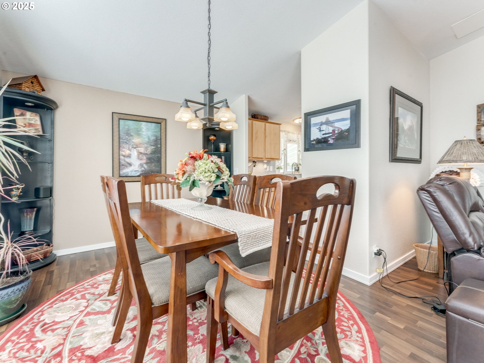 Woodland, Washington 98674, United States, 2 Bedrooms Bedrooms, ,2 BathroomsBathrooms,Residential,Active,200158