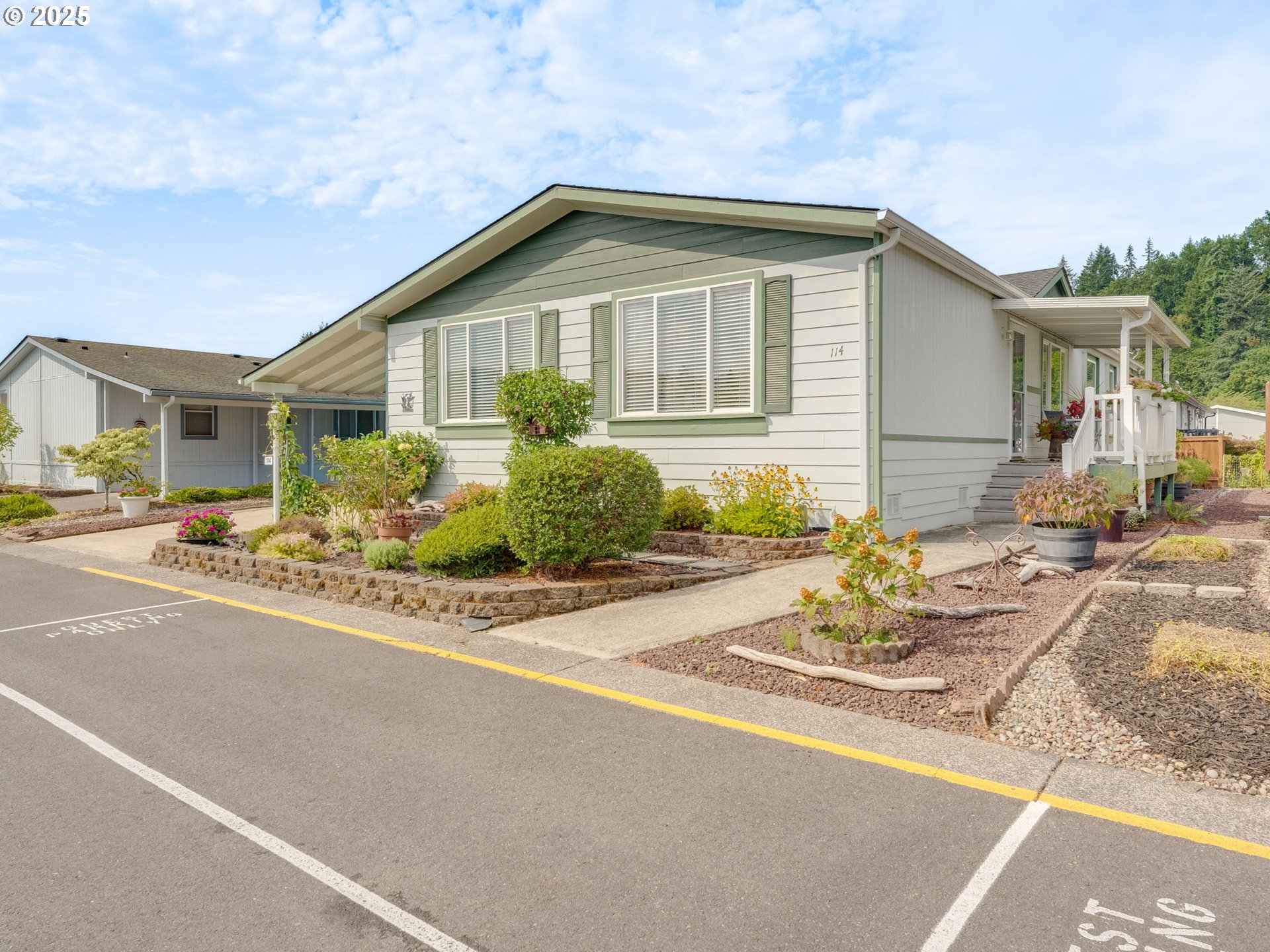 Woodland, Washington 98674, United States, 2 Bedrooms Bedrooms, ,2 BathroomsBathrooms,Residential,Active,200158