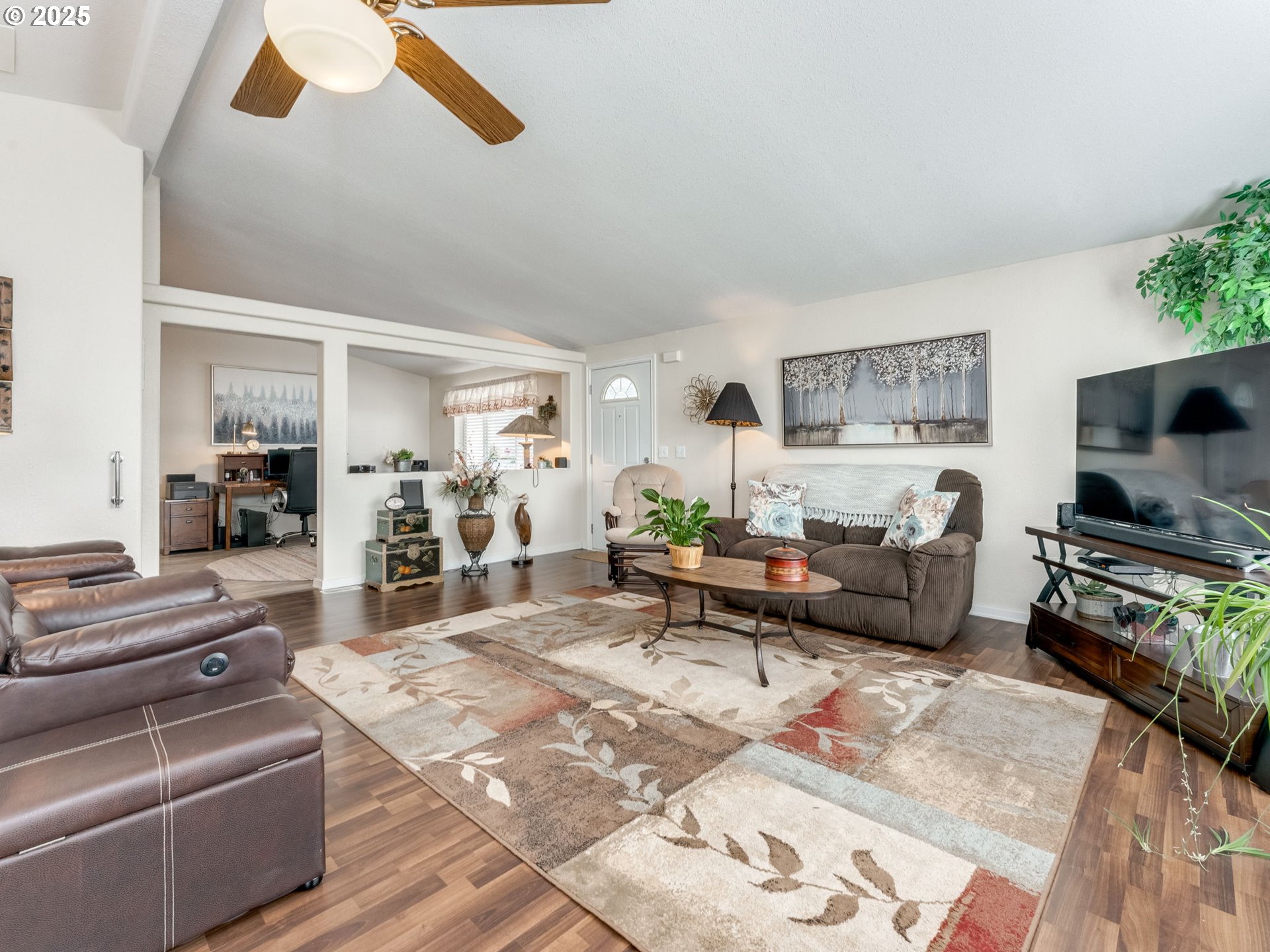 Woodland, Washington 98674, United States, 2 Bedrooms Bedrooms, ,2 BathroomsBathrooms,Residential,Active,200158