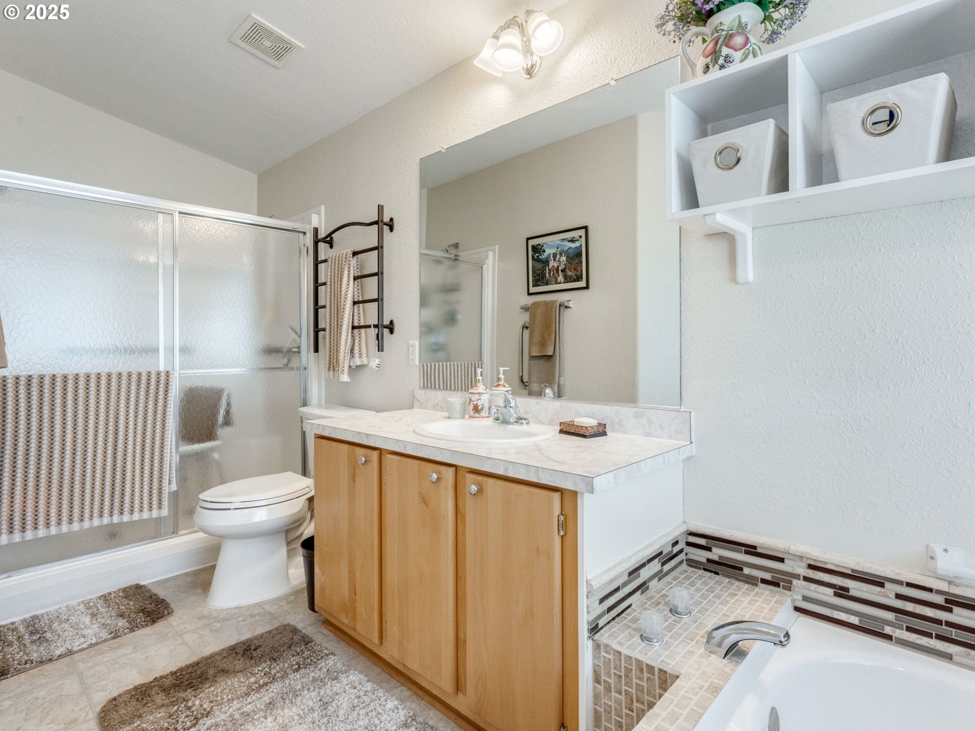 Woodland, Washington 98674, United States, 2 Bedrooms Bedrooms, ,2 BathroomsBathrooms,Residential,Active,200158