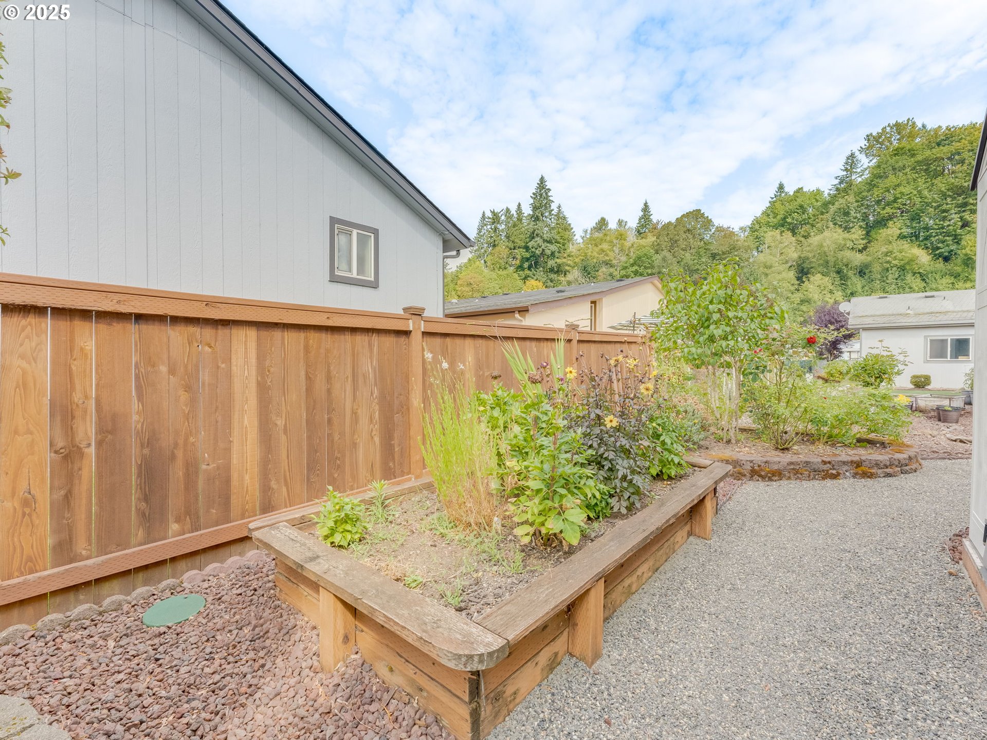 Woodland, Washington 98674, United States, 2 Bedrooms Bedrooms, ,2 BathroomsBathrooms,Residential,Active,200158