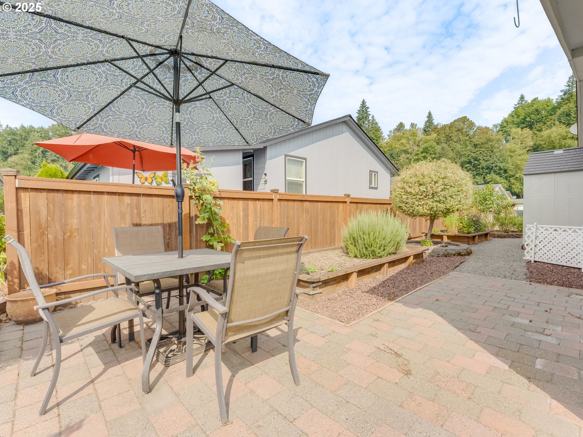 Woodland, Washington 98674, United States, 2 Bedrooms Bedrooms, ,2 BathroomsBathrooms,Residential,Active,200158