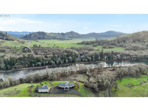 230 ANDERSON LN Roseburg OR 97470