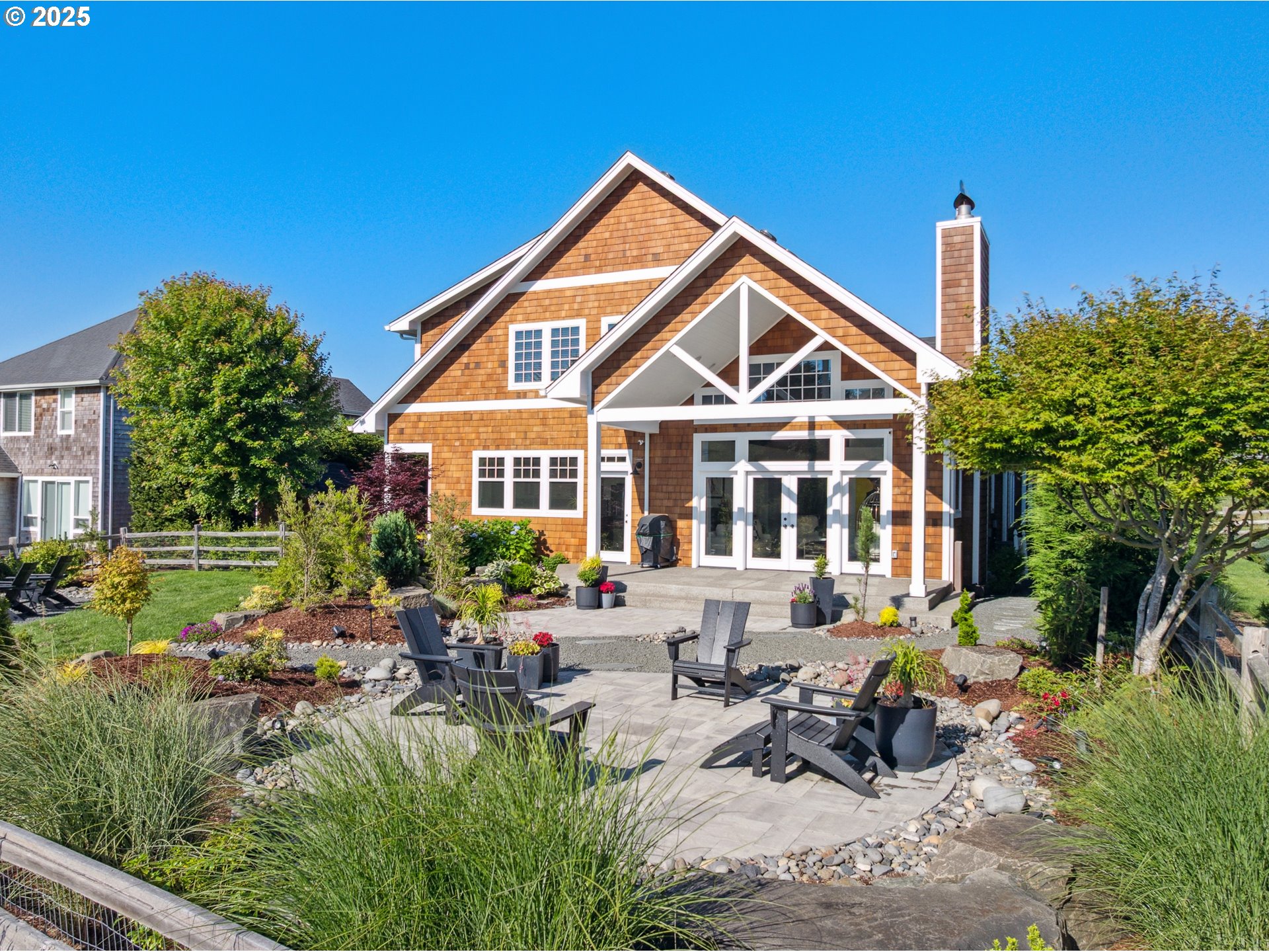 5399 DRUMMOND DR