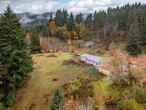 A home in Scappoose