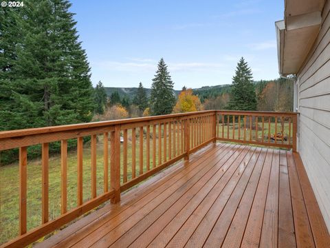 A home in Scappoose