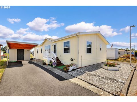 300 SW 7th Ave #905, Battle Ground, WA 98604 - #: 521333020