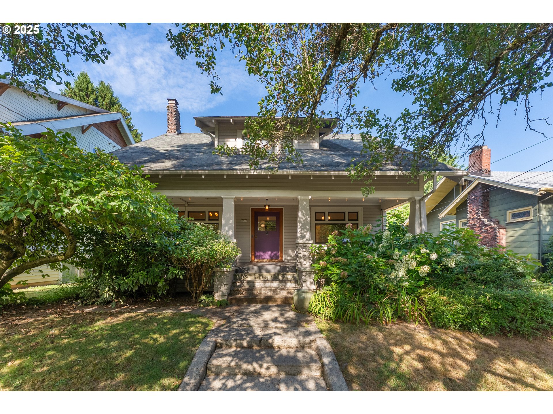 2425 NE 37TH AVE