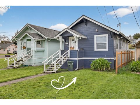 857 S 2ND ST Coos Bay OR 97420