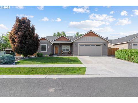 A home in Hermiston