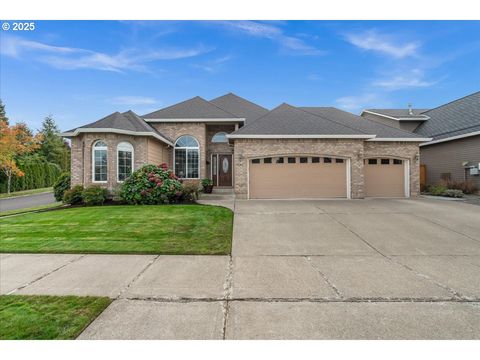 886 NE CREEKSEDGE DR Hillsboro OR 97124