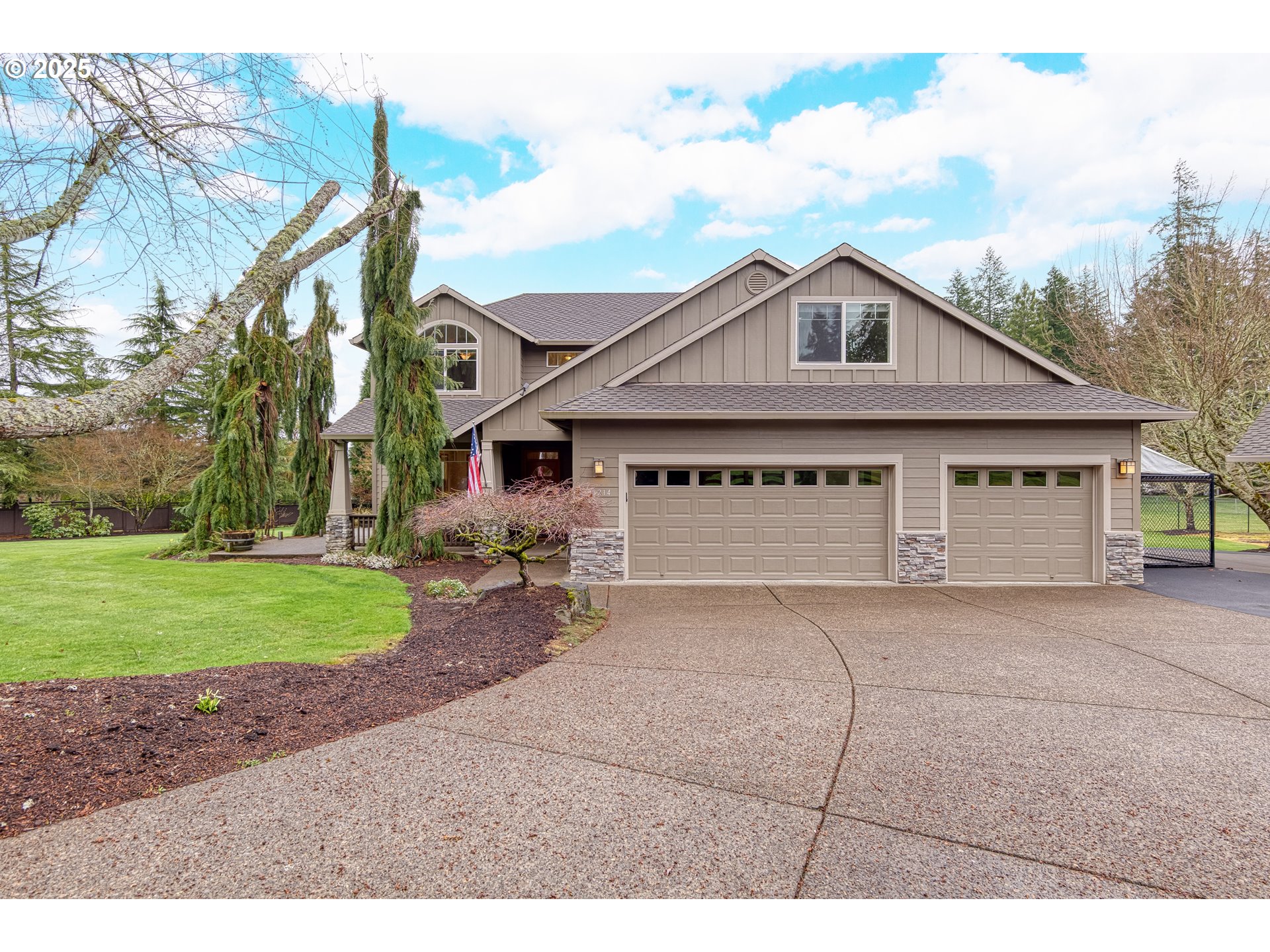 18214 S BROOKSTONE DR