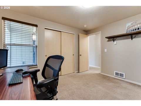 Tiny photo for 549 Gilfry Ave, Creswell, OR 97426 (MLS # 455550296)