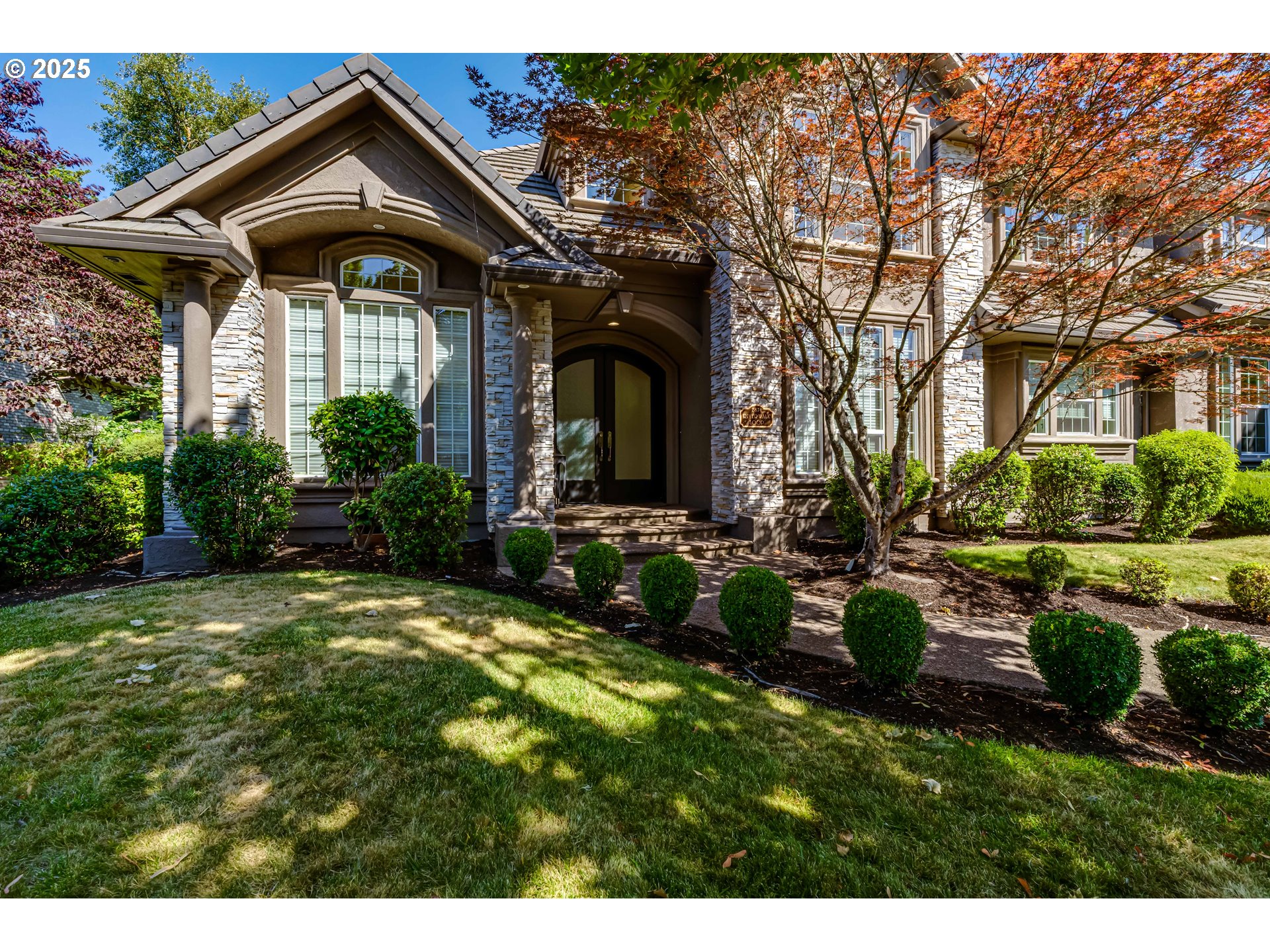 2874 RIVERWALK LOOP