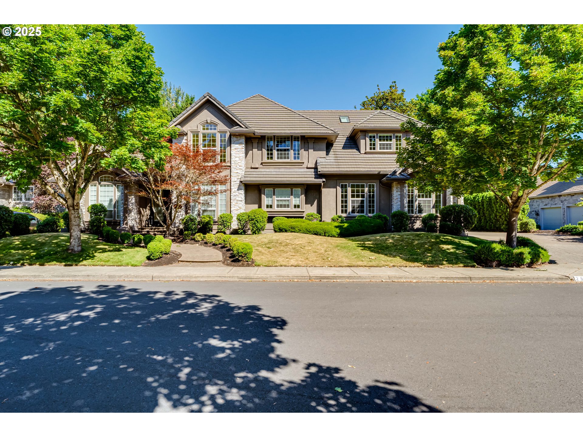 2874 RIVERWALK LOOP