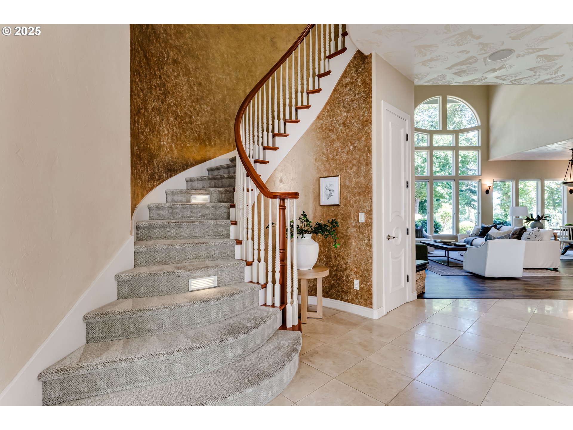 2874 RIVERWALK LOOP