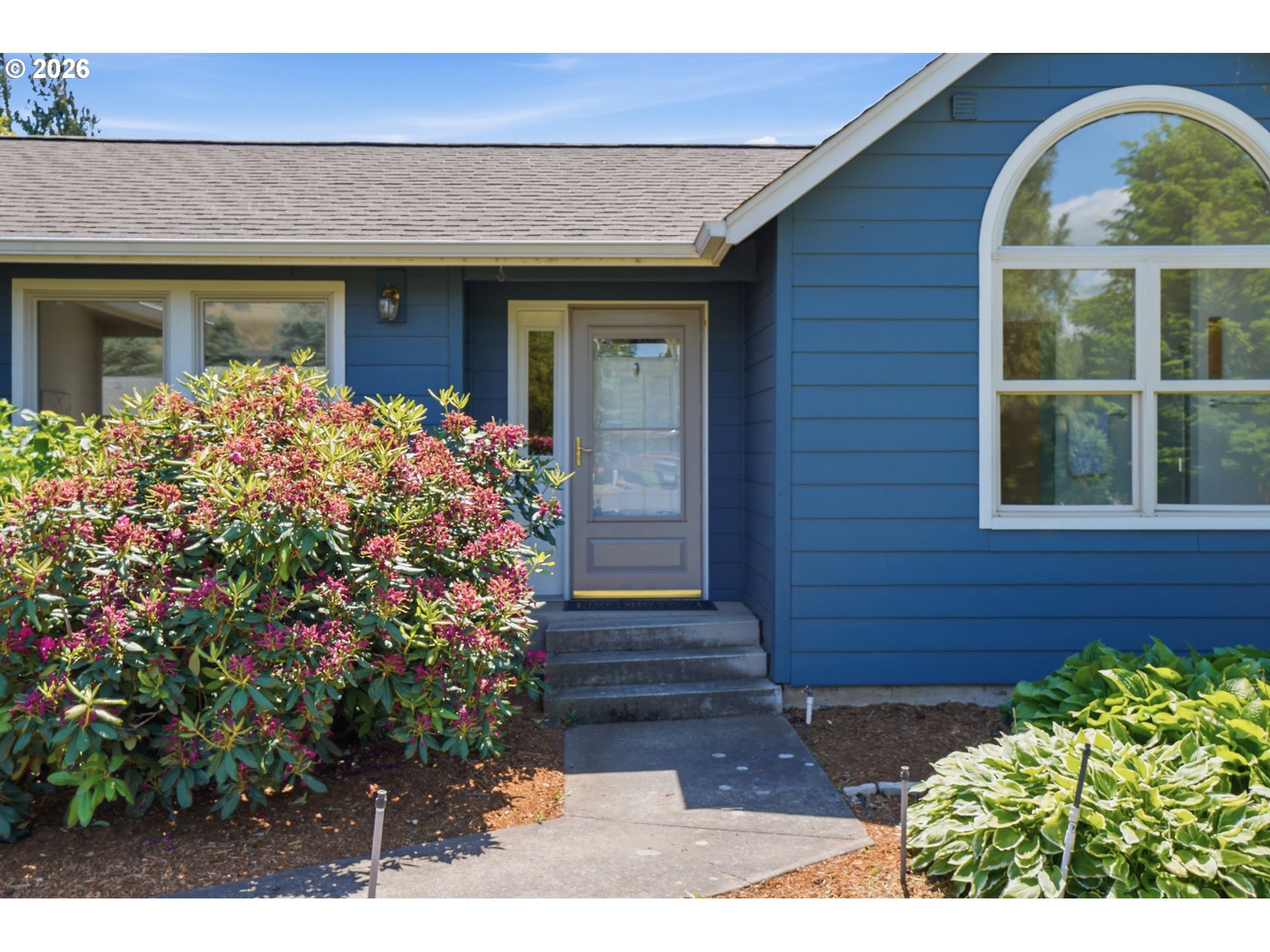 1114 Neal RD