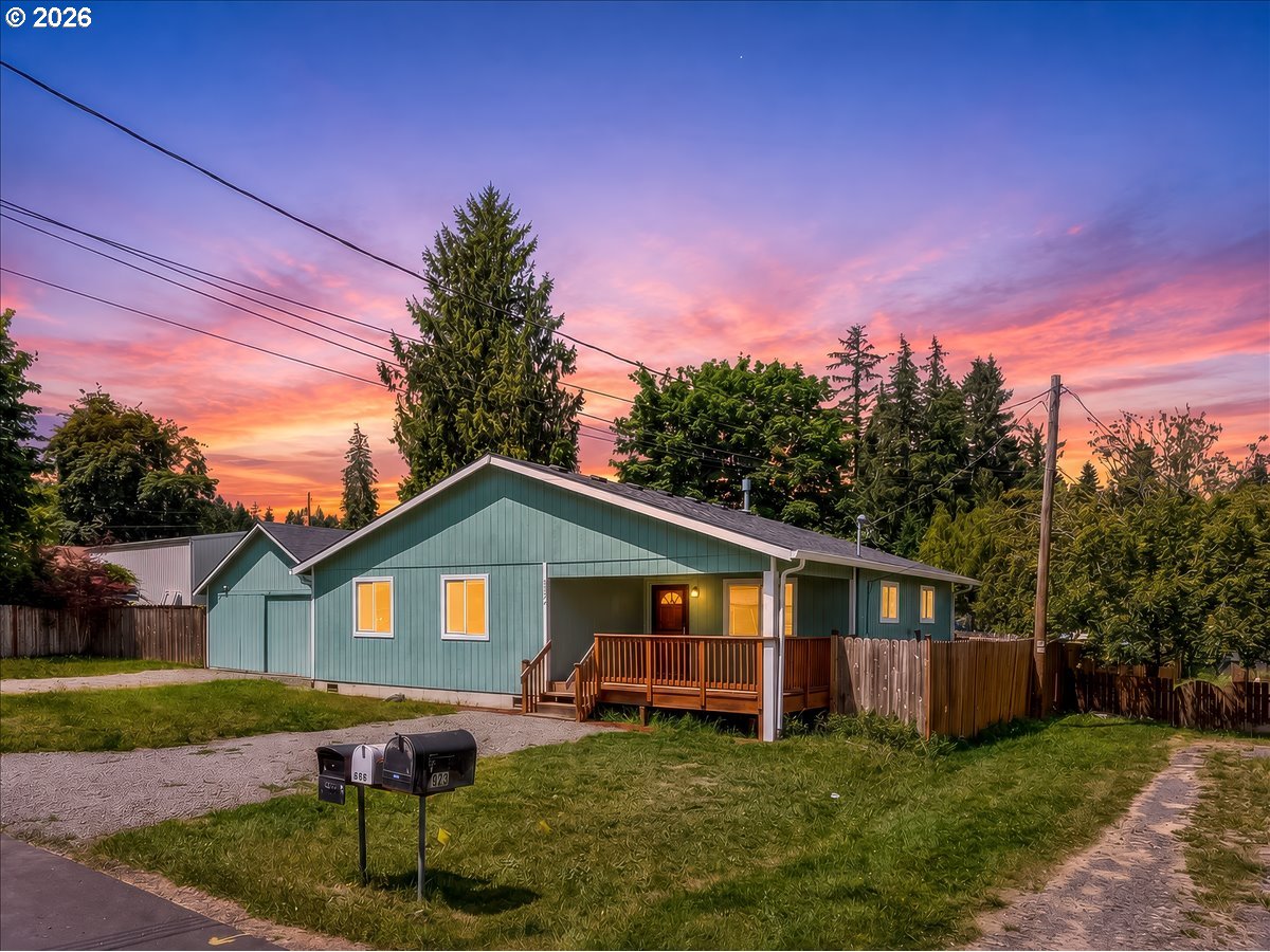 966 E ALABAMA AVE