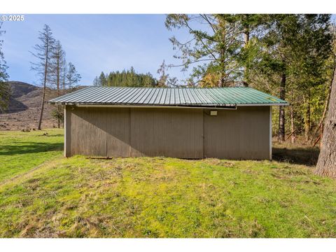 A home in Myrtle Creek