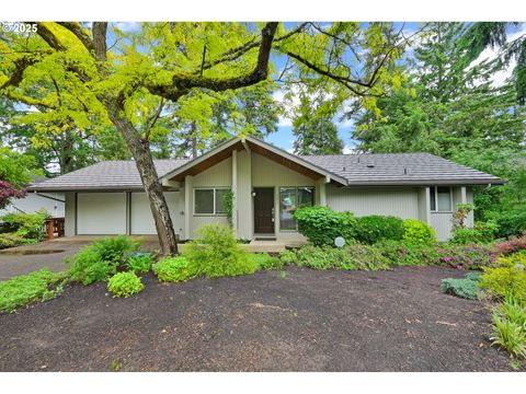 3677 WILSHIRE LN Eugene OR 97405