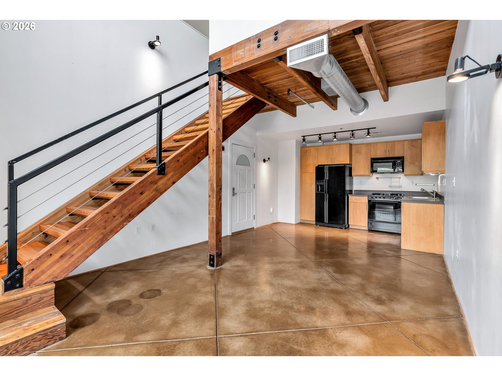 1370 NE ORENCO STATION PKWY 26