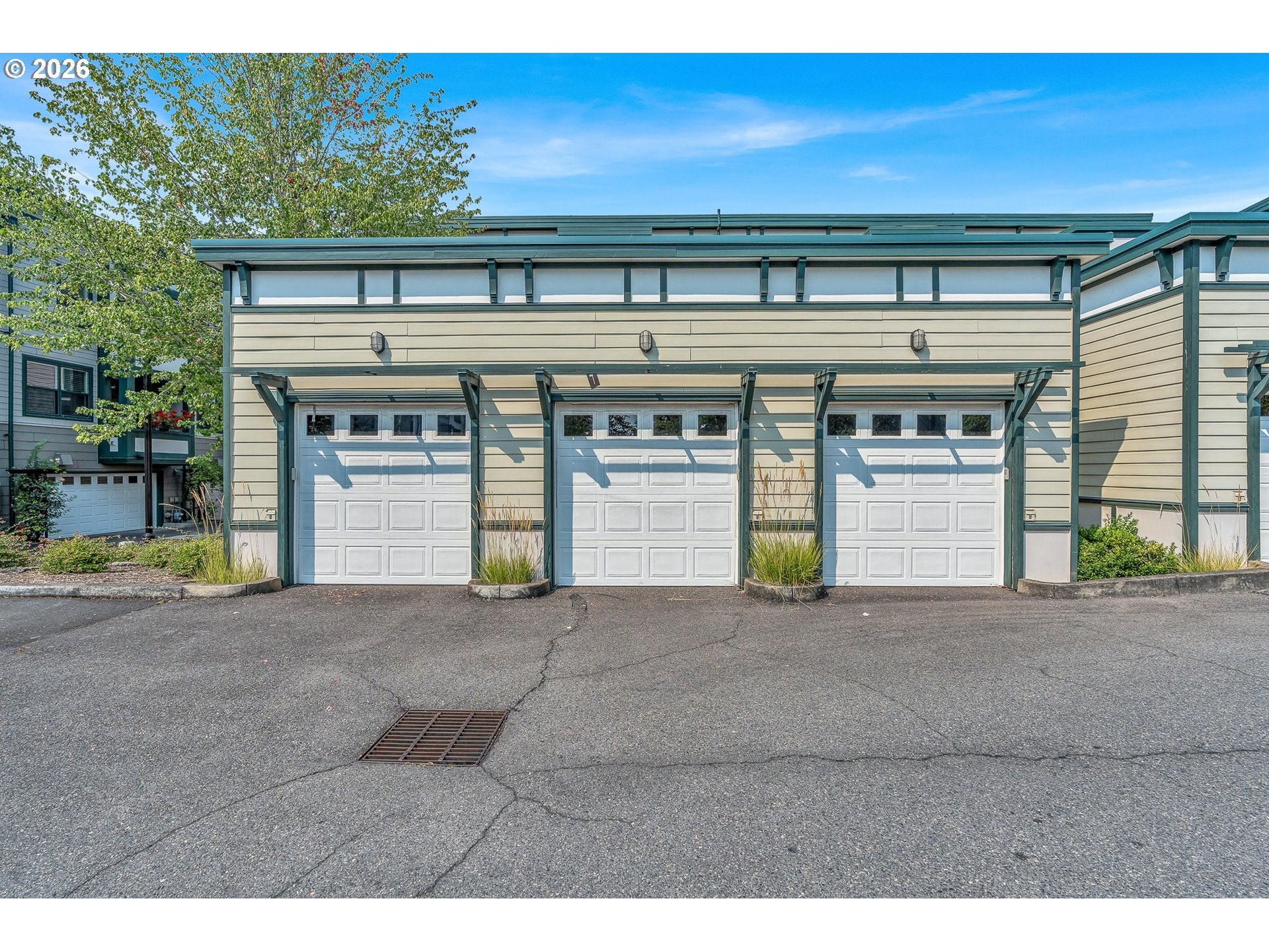 1370 NE ORENCO STATION PKWY 26