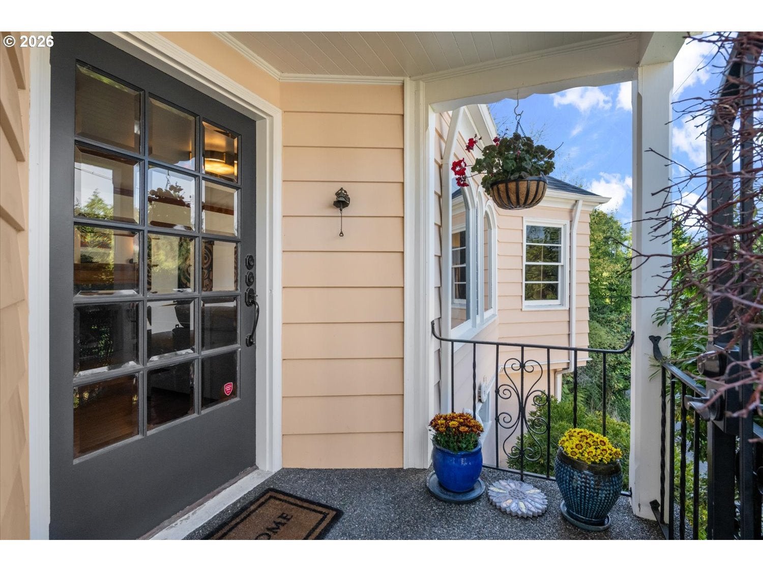 571 NW ALPINE TER