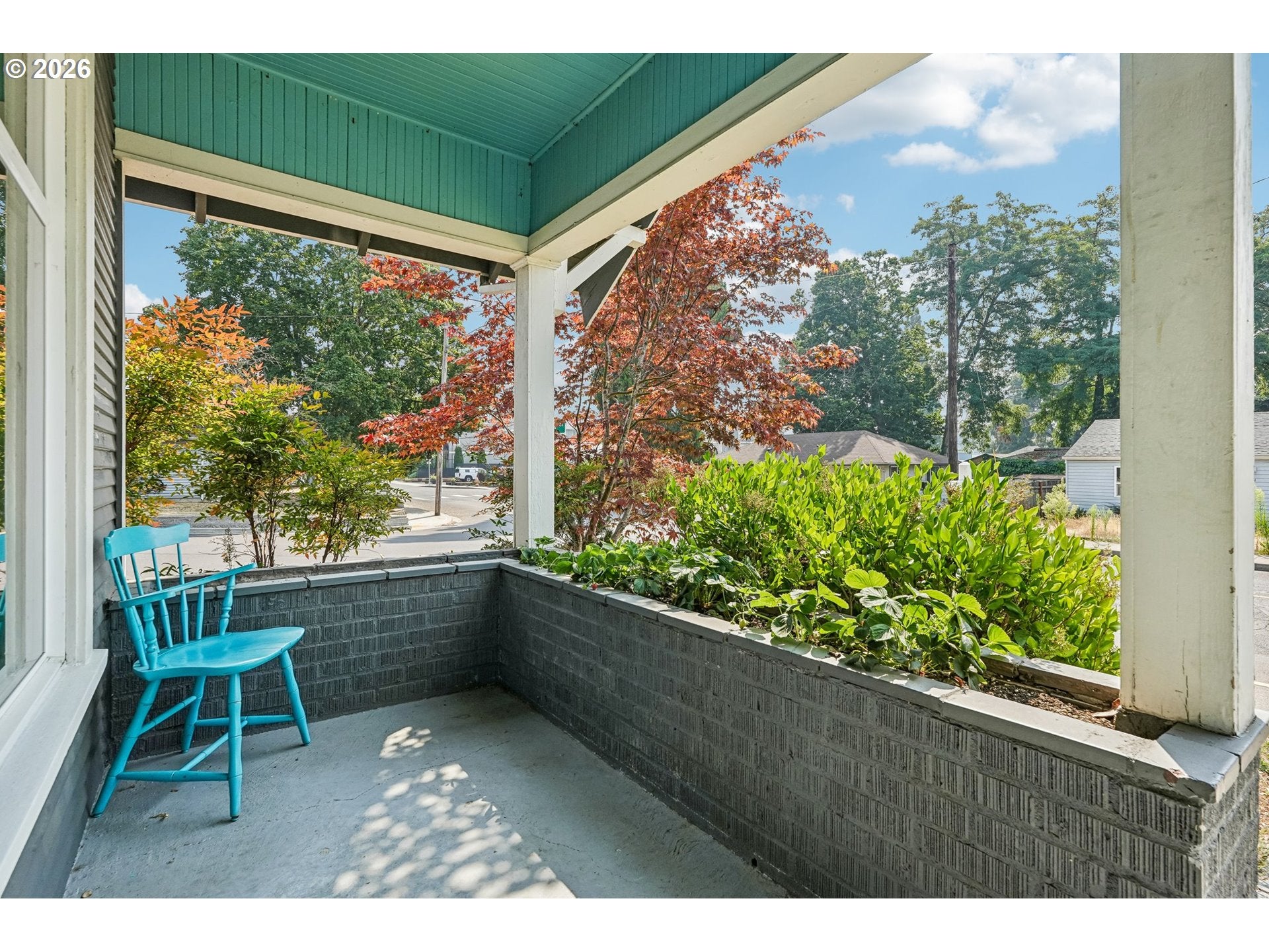 354 NE 4TH AVE