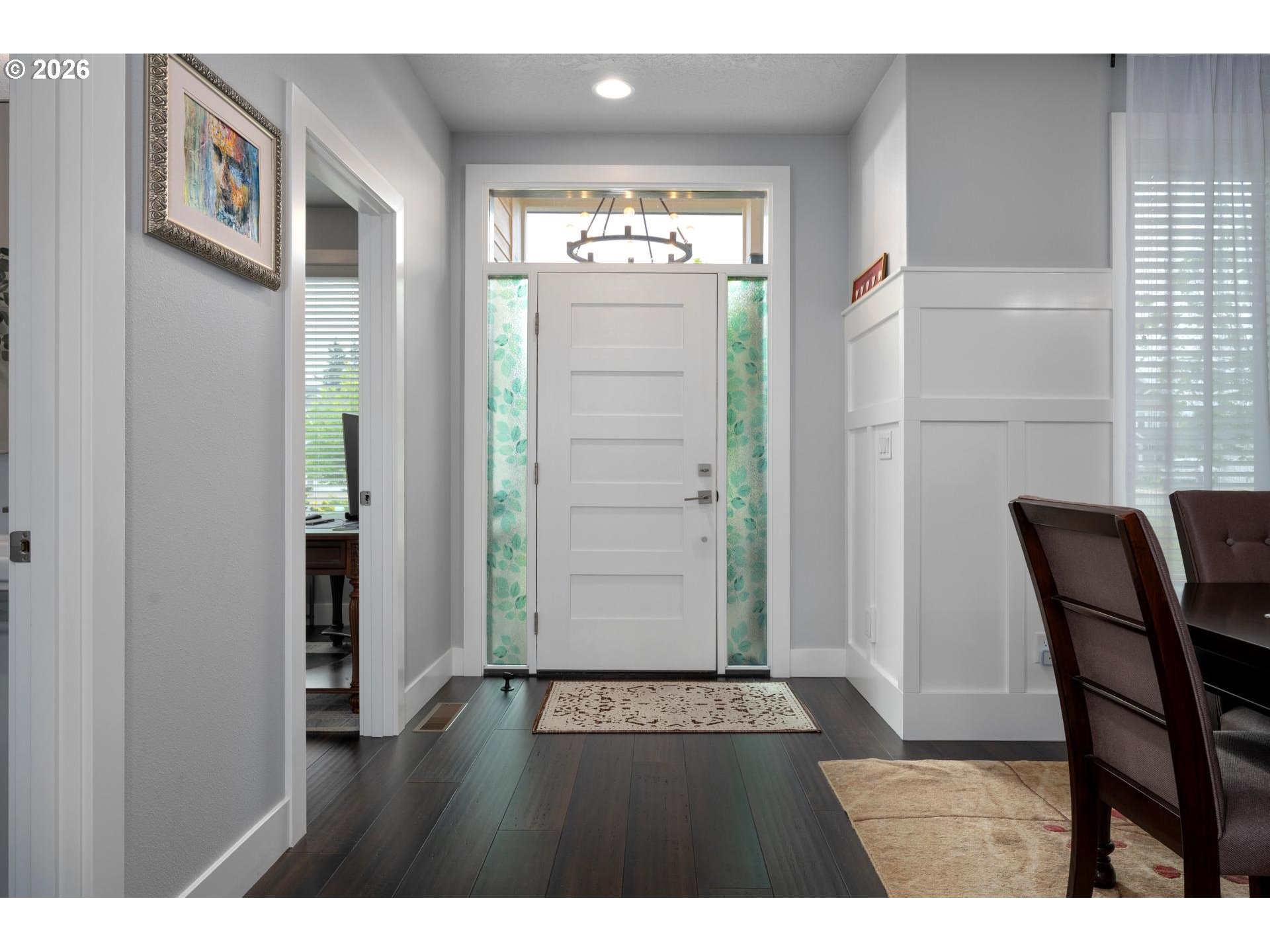 570 NW 11TH AVE