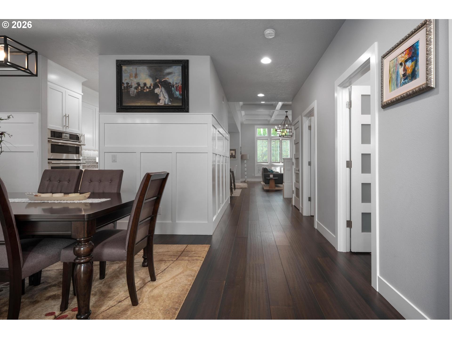 570 NW 11TH AVE