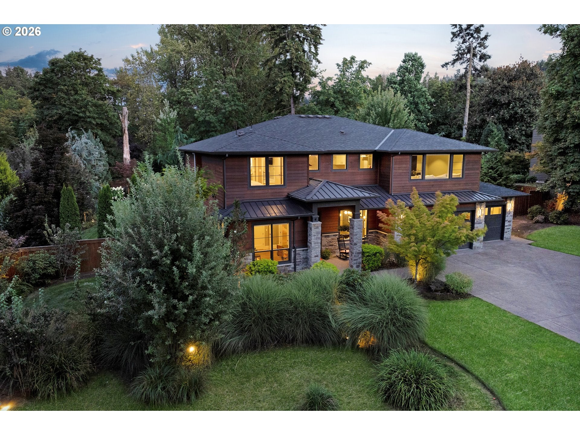 2600 GLENMORRIE DR