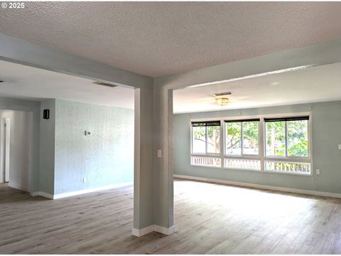 Tiny photo for 48294 Hills St, Oakridge, OR 97463 (MLS # 427873337)