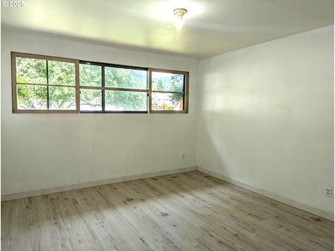 Tiny photo for 48294 Hills St, Oakridge, OR 97463 (MLS # 427873337)