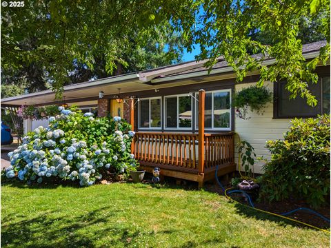 Tiny photo for 48294 Hills St, Oakridge, OR 97463 (MLS # 427873337)