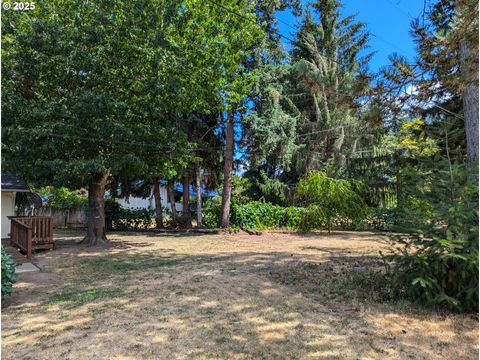 Tiny photo for 48294 Hills St, Oakridge, OR 97463 (MLS # 427873337)
