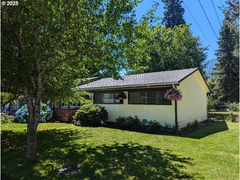 Tiny photo for 48294 Hills St, Oakridge, OR 97463 (MLS # 427873337)