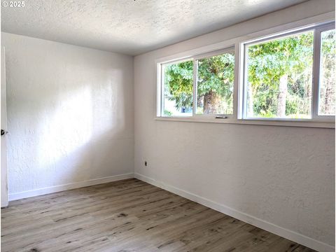 Tiny photo for 48294 Hills St, Oakridge, OR 97463 (MLS # 427873337)