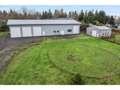 A home in Newberg