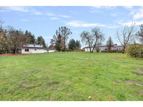 A home in Newberg