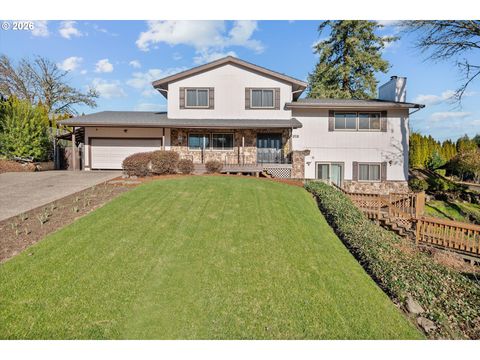 Photo of 1315 SW Dorothy St, McMinnville, OR 97128 (MLS # 794771765)