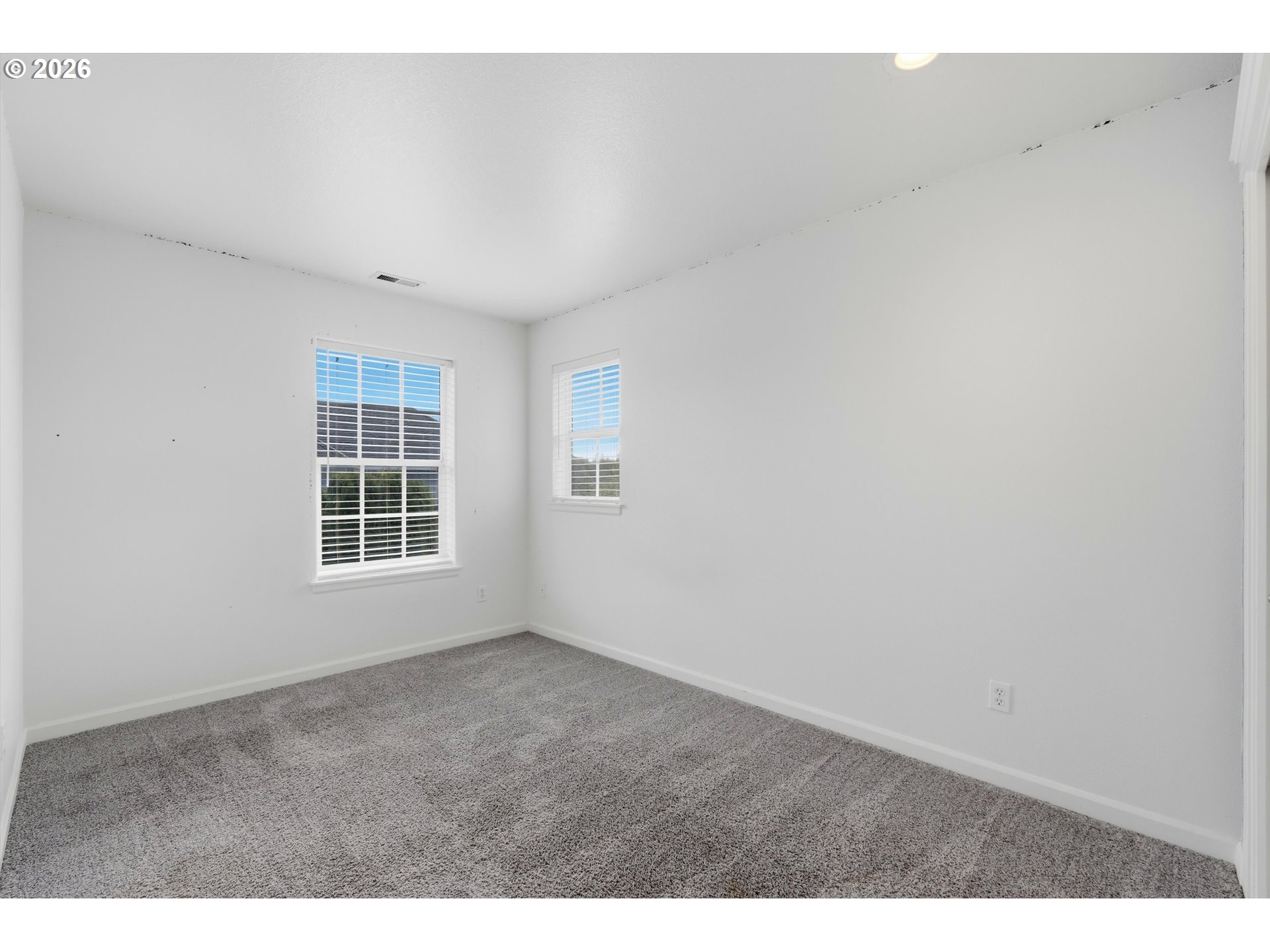 6898 SE BRIGADOON ST