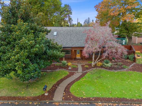 A home in Keizer