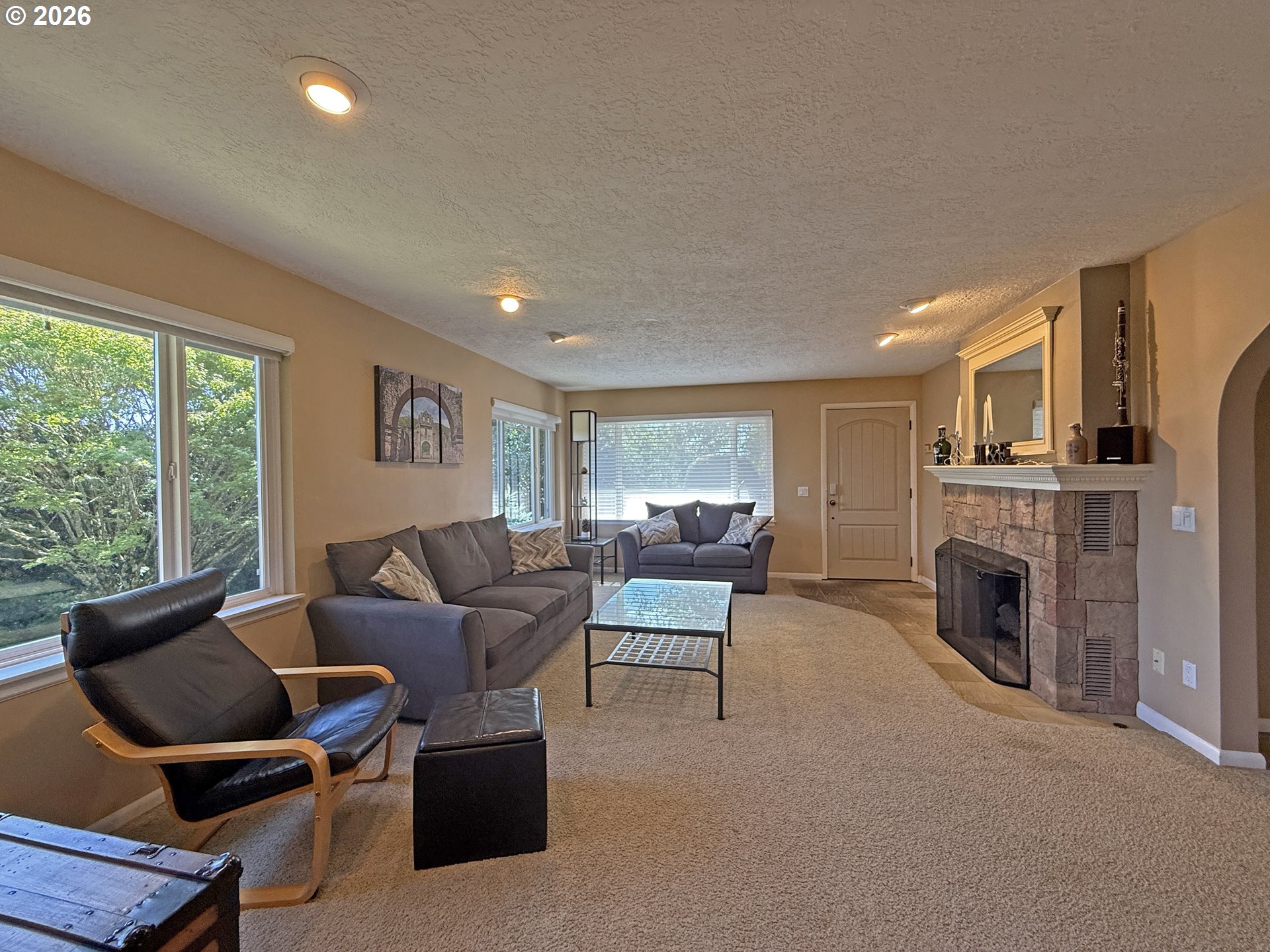 10120 SE WALNUT DR