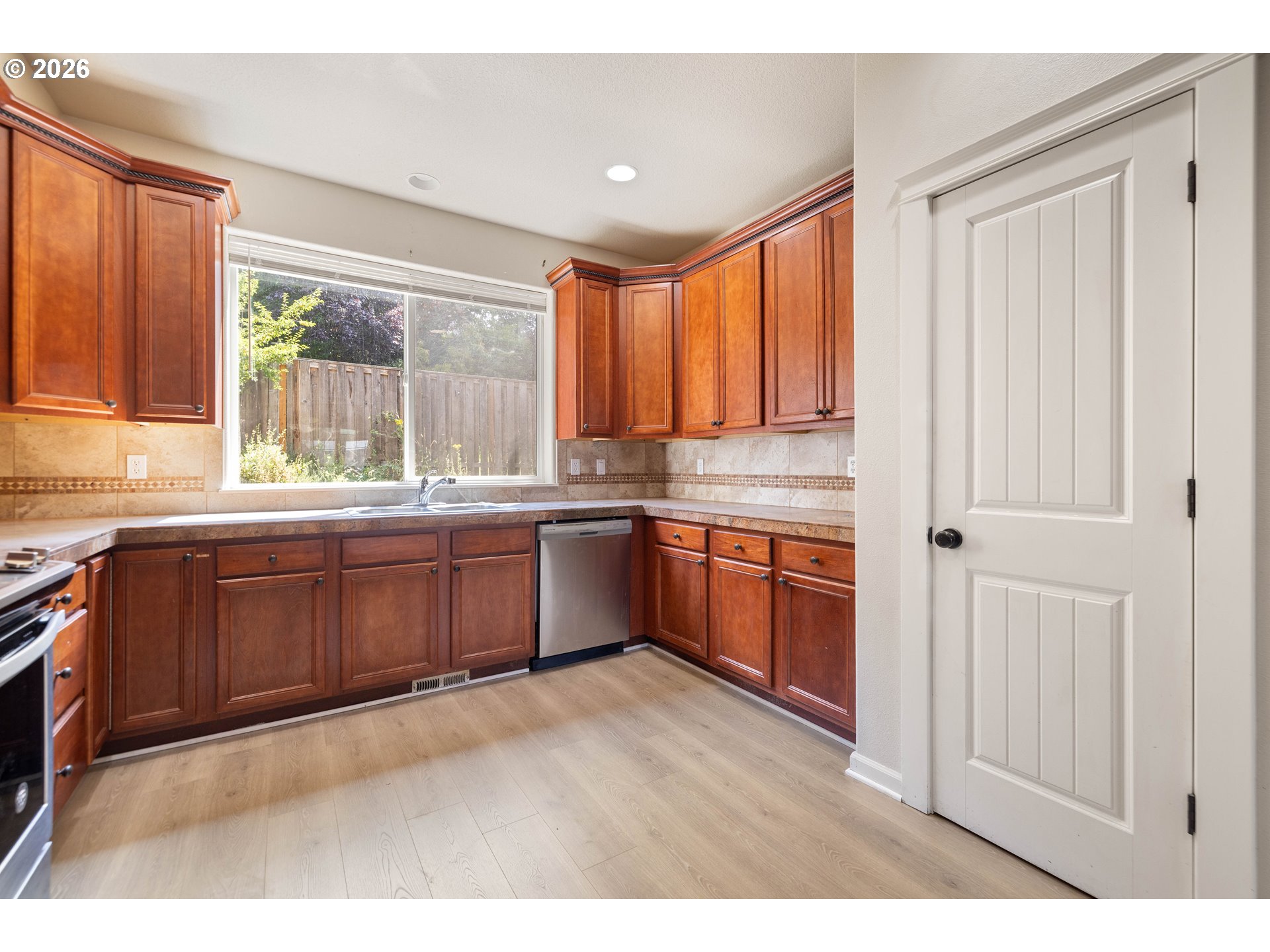 10012 SE OLD TOWN CT